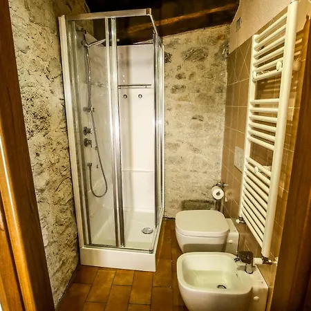 Le Aie Di Postignano Apartamento *