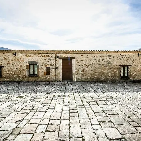 Le Aie Di Postignano * Sellano