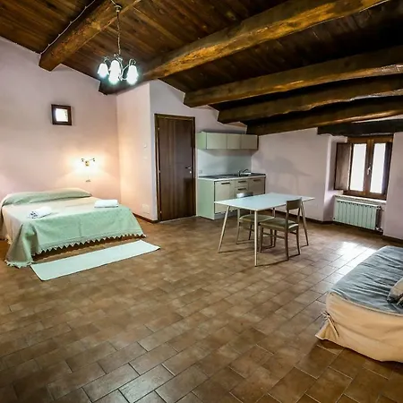 Apartament Le Aie Di Postignano *
