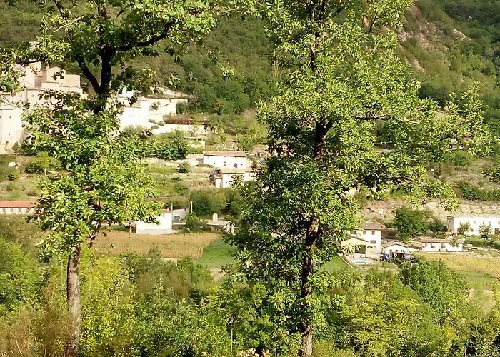 Le Aie Di Postignano * Sellano